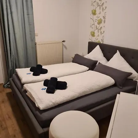 Vakantiehuis Zum Surgrund Doppelzimmer Nr 4 *